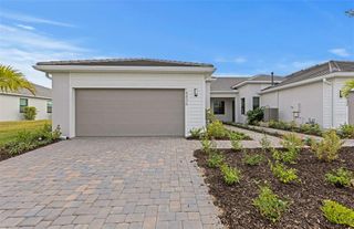 New construction Single-Family house 18836 Indian Rock Pl, Lakewood Ranch, FL 34211 plan Cascadia - image