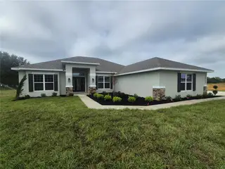 New construction Single-Family house 36951 Hidden View Cir, Dade City, FL 33523 - image