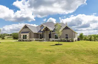 New construction Single-Family house 853 Dog Wood Rd, Weatherford, TX 76085 - image