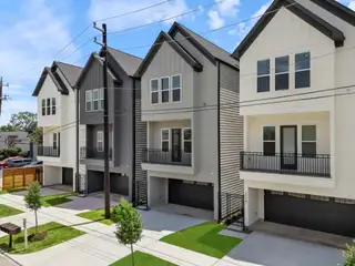 New construction Single-Family house 3508 Piney Woods Dr, Houston, TX 77018 - image