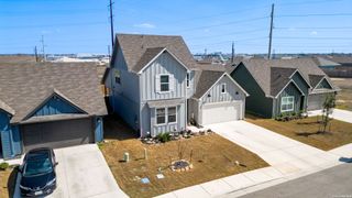 New construction Single-Family house 437 Signe, Seguin, TX 78155 plan The Midland - image