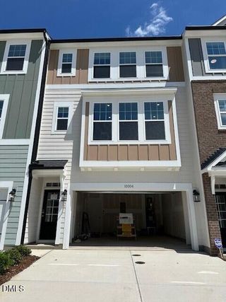 New construction Townhouse house 10028 Secluded Gdn Dr, Unit #191, Apex, NC 27523 - image