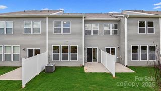 New construction Townhouse house 346 Creekview Rd, Hendersonville, NC 28792 plan Lansing - image