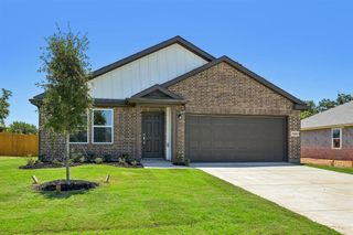 New construction Single-Family house 3038 River Birch Dr, Dallas, TX 75253 plan Covington - image