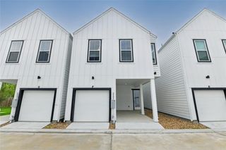 New construction Single-Family house 9902 Clark Rd, Unit D, Houston, TX 77076 - image