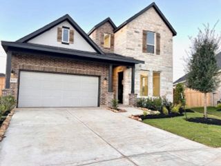 New construction Single-Family house 31102 Marlow Manor Ct, Fulshear, TX 77441 plan Westchase - image