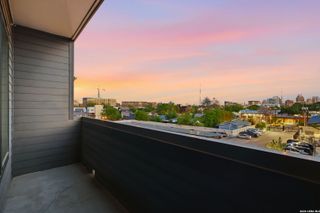 New construction Townhouse house 719 E Locust St, Unit 4107, San Antonio, TX 78212 - image