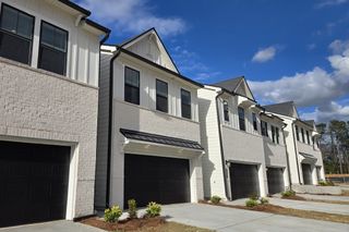 New construction Townhouse house 2011 Underwood Dr, Lawrenceville, GA 30043 plan Sawnee - image