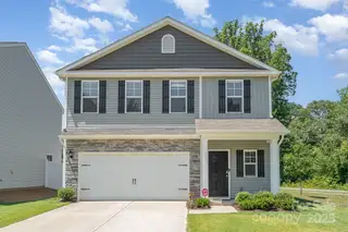 New construction Single-Family house 2014 Karen Woods Ln, Charlotte, NC 28216 - image