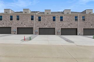 New construction Townhouse house 631 Blue Ridge Dr, Mansfield, TX 76063 plan Berkeley - image