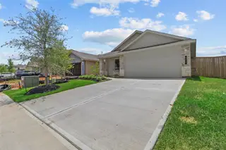 New construction Single-Family house 571 Belle Springs Ln, Conroe, TX 77301 plan Diana - image