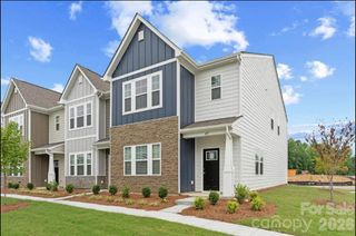 New construction Townhouse house 485 Etna St, Unit 5604, Gastonia, NC 28052 - image