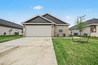 New construction Single-Family house 8830 Colicroot Dr, Rosharon, TX 77583 plan Paula - image