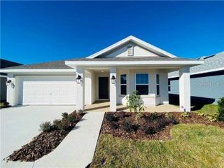 New construction Single-Family house 111 Krenson Bay Lp, Winter Haven, FL 33881 - image