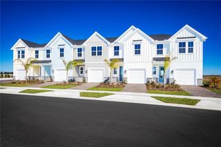 New construction Townhouse house 1235 Pineywood Field Dr, Davenport, FL 33837 - image