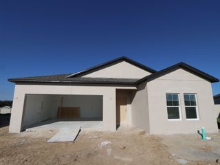 New construction Single-Family house 12189 Farrier Dr, Dade City, FL 33525 plan Marque - image