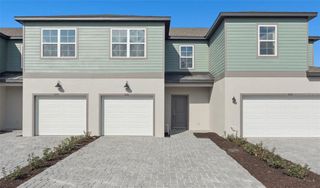 New construction Townhouse house 646 Cedar Elm Ct, Eustis, FL 32726 - image