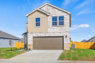 New construction Single-Family house 1017 Park Oak Ln, Crowley, TX 76036 plan Silverbell - image