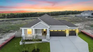 New construction Single-Family house 129 Big Pine Creek Ln, Bastrop, TX 78602 plan Cameron - image