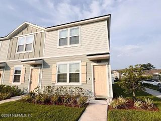 New construction Townhouse house 608 Yellow Oaks Lane, Orange Park, FL 32065 - photo