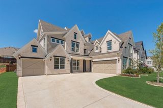 New construction Single-Family house 2634 Shadybrook Dr, Celina, TX 75009 plan Lake Forest - 3 Car Garage - image