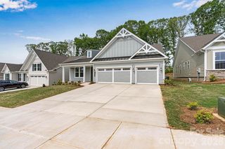 New construction Single-Family house 13409 Cozy Ct, Mint Hill, NC 28227 - image