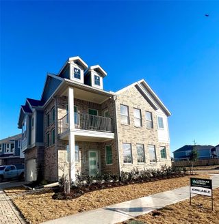 New construction  house 1302 Shaded Rock Dr, Missouri City, TX 77459 plan Riverdale - Courtyard Collection - image