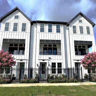 New construction Townhouse house 2745 Providence St, Houston, TX 77020 - image