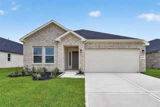New construction Single-Family house 2115 Spring Hollow Dr, Baytown, TX 77521 - image