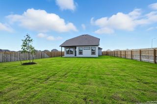 New construction Single-Family house 121 Cherrybark Oak, Castroville, TX 78009 plan Lincoln - image