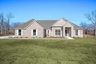 New construction Single-Family house 1024 Monaco Court, Springtown, TX 76082 - photo