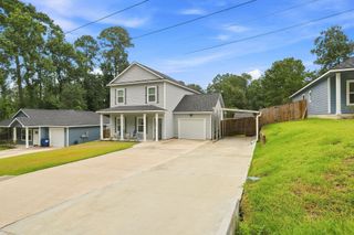 New construction Single-Family house 14994 Indian Hill Trl, Willis, TX 77378 plan Edison Plus - image