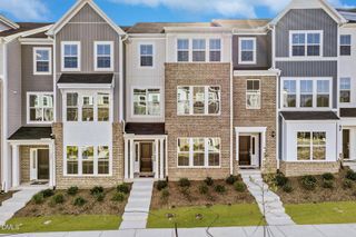 New construction Townhouse house 391 Chesapeake Commons St, Unit 121, Garner, NC 27529 - image