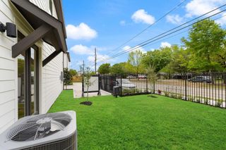New construction Single-Family house 2131 Blalock Rd, Unit D, Houston, TX 77080 - image