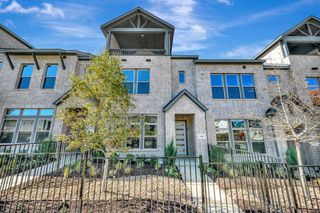 New construction Townhouse house 4843 Fuller Ct, Unit 1204, Irving, TX 75038 plan The Julien - image