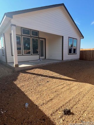 New construction house 5935 Woodlake Acres, Converse, TX 78244 plan Live Oak - image