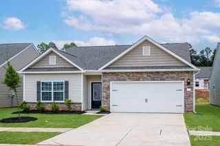 New construction Single-Family house 4013 Bolo Dr, Charlotte, NC 28215 - image