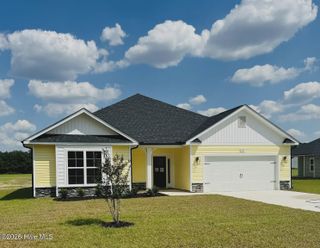 New construction Single-Family house 405 S Carey St, Unit 68, La Grange, NC 28551 plan 1902 - image
