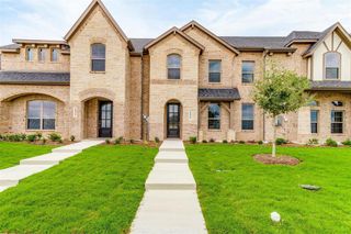 New construction Townhouse house 1529 Homeplace Cir, Mansfield, TX 76063 plan Baird - image