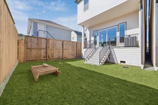 New construction Single-Family house 1522 W 21St St, Houston, TX 77008 - image