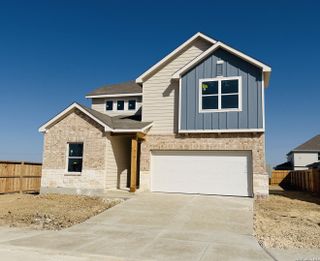 New construction Single-Family house 10907 Bop Ln, Adkins, TX 78101 plan Wyatt - image