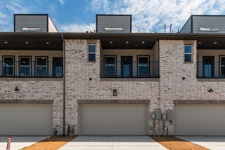 New construction Townhouse house 8326 Bayside Dr, Rowlett, TX 75088 plan Holbrook - image