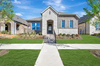 New construction Single-Family house 2075 Emerald Grove Dr, Arlington, TX 76005 plan The Ridgemont - image