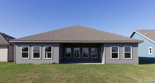 New construction Single-Family house 117 Lost Pnes, Marion, TX 78124 - image