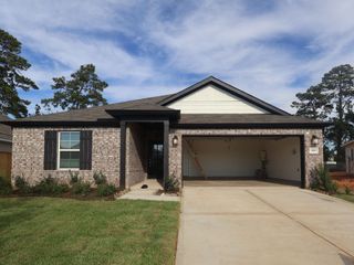 New construction Single-Family house 989 Garden Path Dr, Willis, TX 77378 plan Polo - Smart Series - image