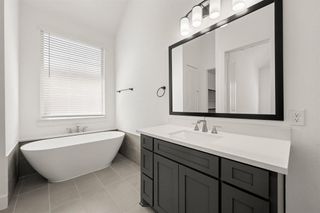 New construction Single-Family house 2203 Pelican Dr, Mansfield, TX 76063 plan Inwood F - image