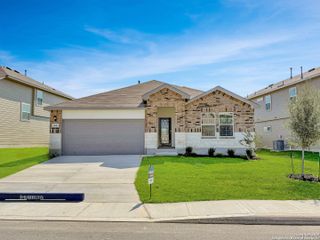 New construction house 14661 Pearl Flts, San Antonio, TX 78253 plan The Irvine - image