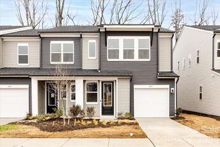 New construction Townhouse house 6017 Longar Ln, Charlotte, NC 28269 - image