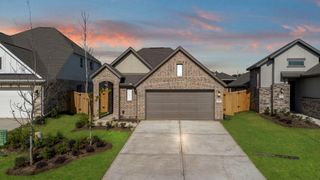 New construction Single-Family house 1068 Shoal Creek Trl, Conroe, TX 77304 plan Elgin - image