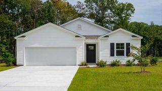 New construction Single-Family house 531 Barrelwood Dr, Jacksonville, NC 28546 plan Macon - image